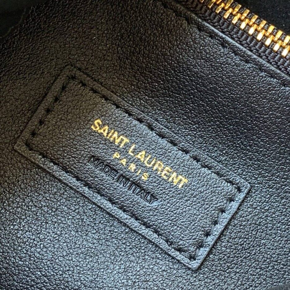 Y51 le 5 À 7 s*pple small in grained leather